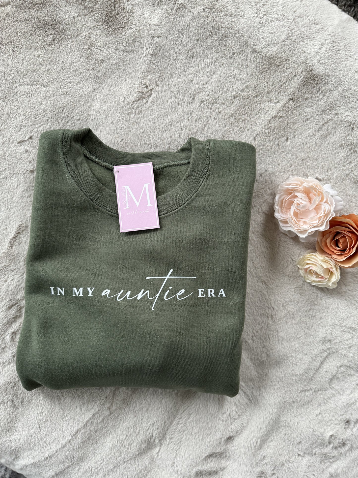 Auntie Era - Crewneck