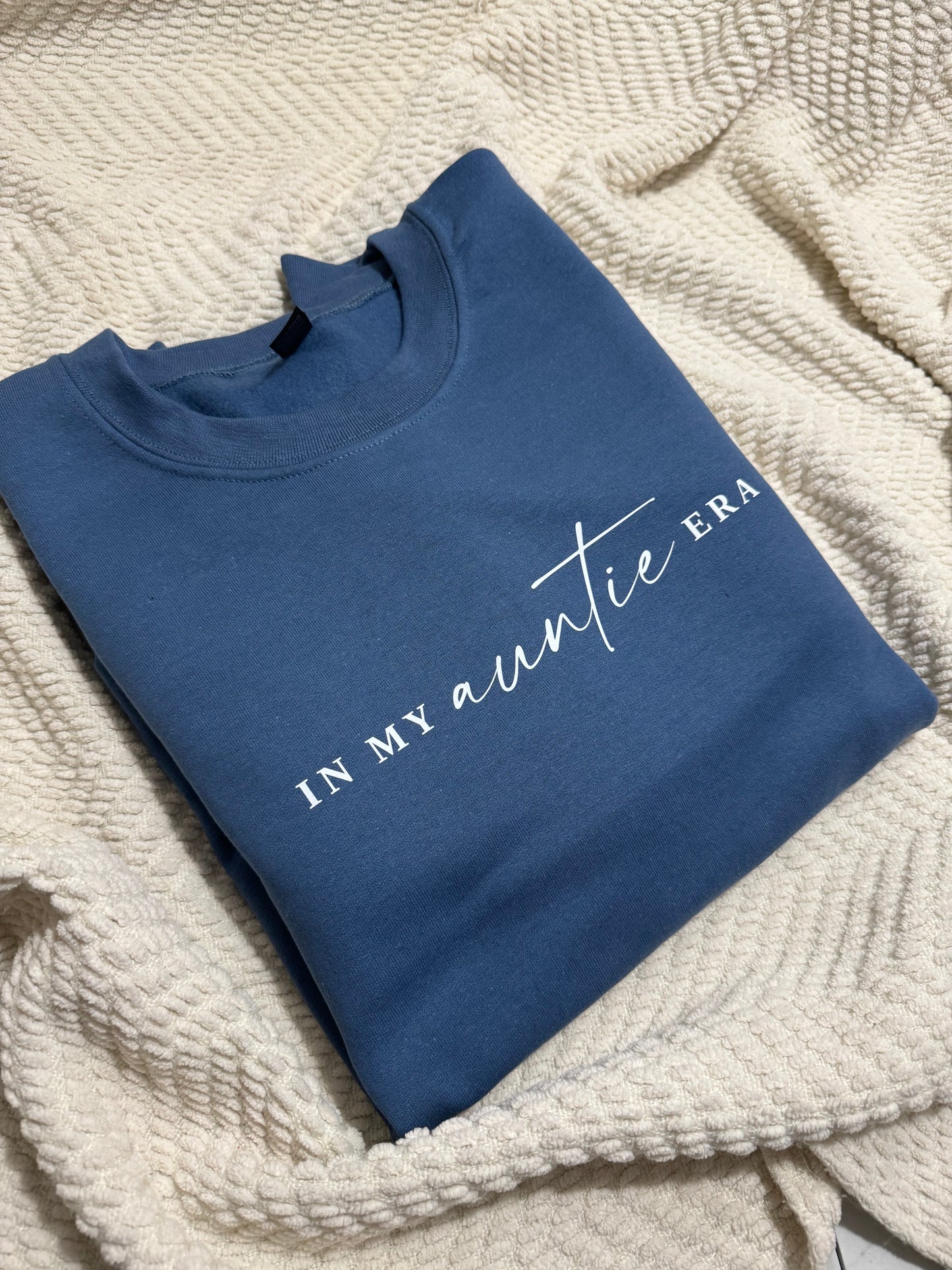 Auntie Era - Crewneck